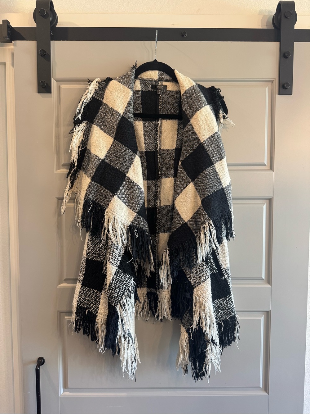 TCEC Black and Cream Buffalo Check Fringe Cardigan